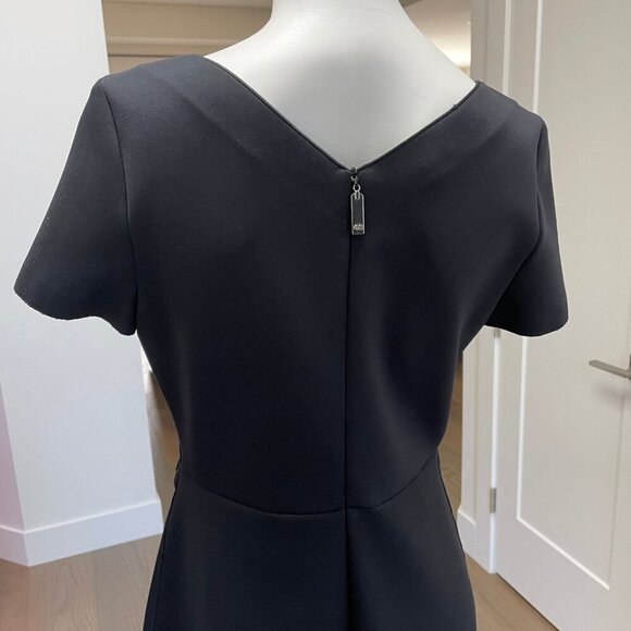 Escada Sport Classic Short Sleeve Dress w Lace & Grommet Detail Black Sz 38 - Picture 16 of 16